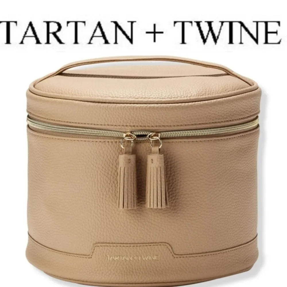 Tartan + Twine Round Train Case- Tan‎